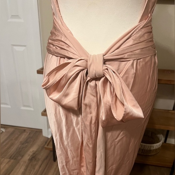 NWT NBD Greer Open Back Maxi Dress Sz S Rose Champagne Satin Bow Gown REVOLVE - Picture 4 of 14